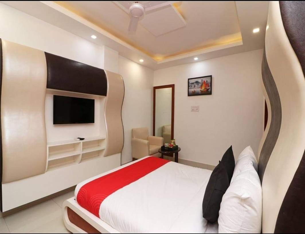 Hotel Vitthal International, Prayagraj Allāhābād Junction Exteriér fotografie