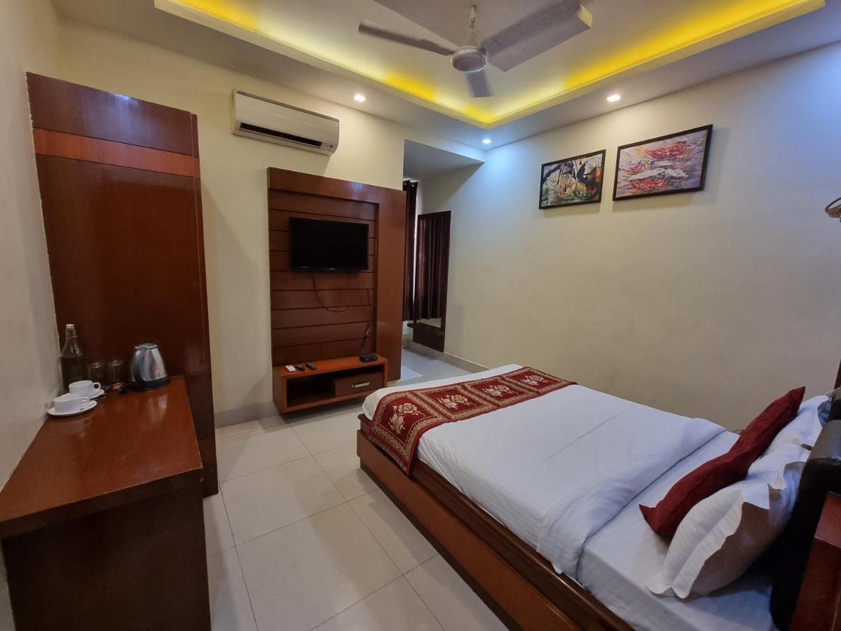 Hotel Vitthal International, Prayagraj Allāhābād Junction Exteriér fotografie